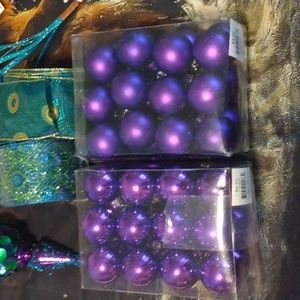 Peacock Embellishments for Wreath or 🎄 Tree plus lage rolls of ribbon